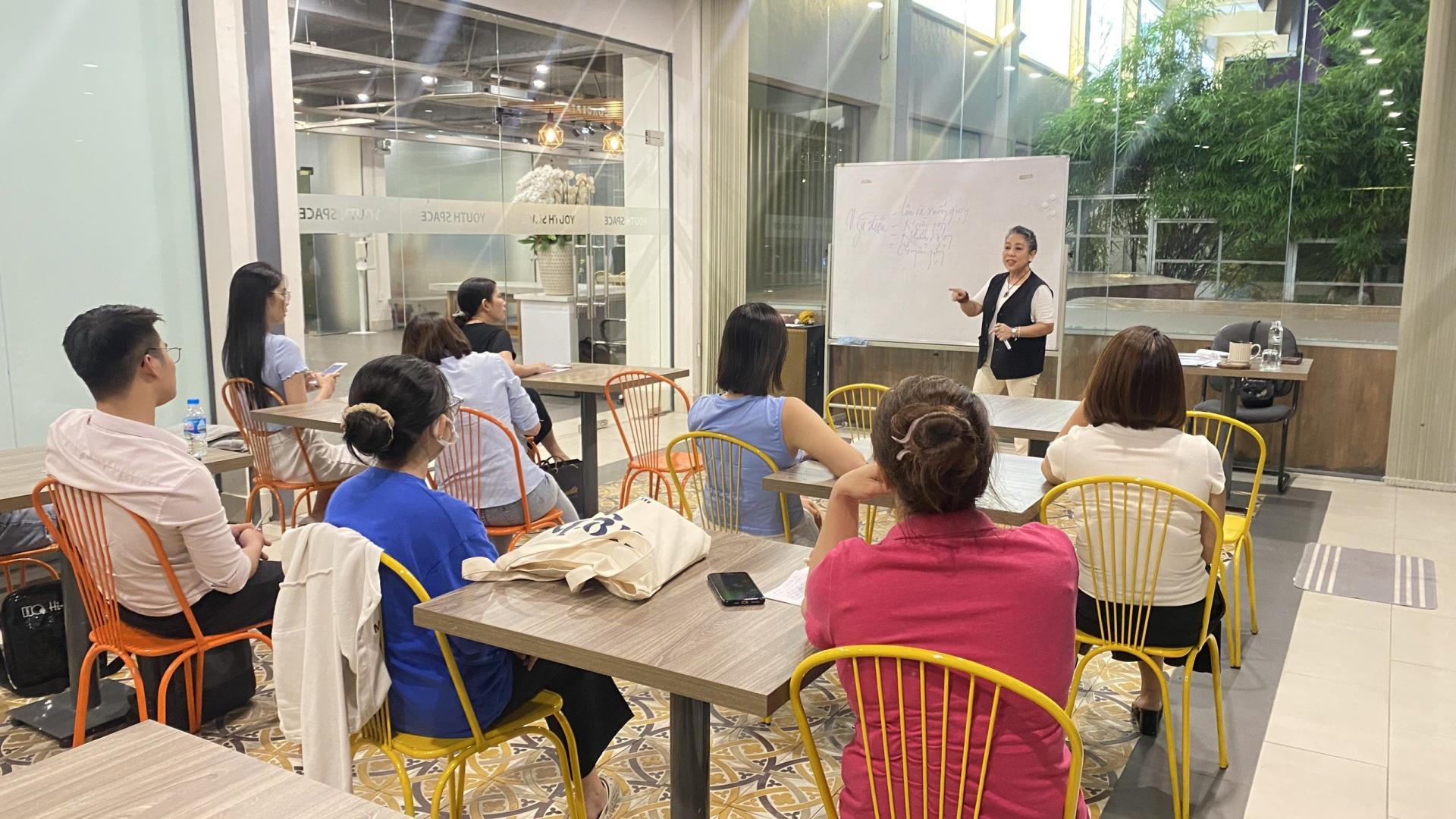 Nhà Văn hoá Thanh niên TP. Hồ Chí Minh